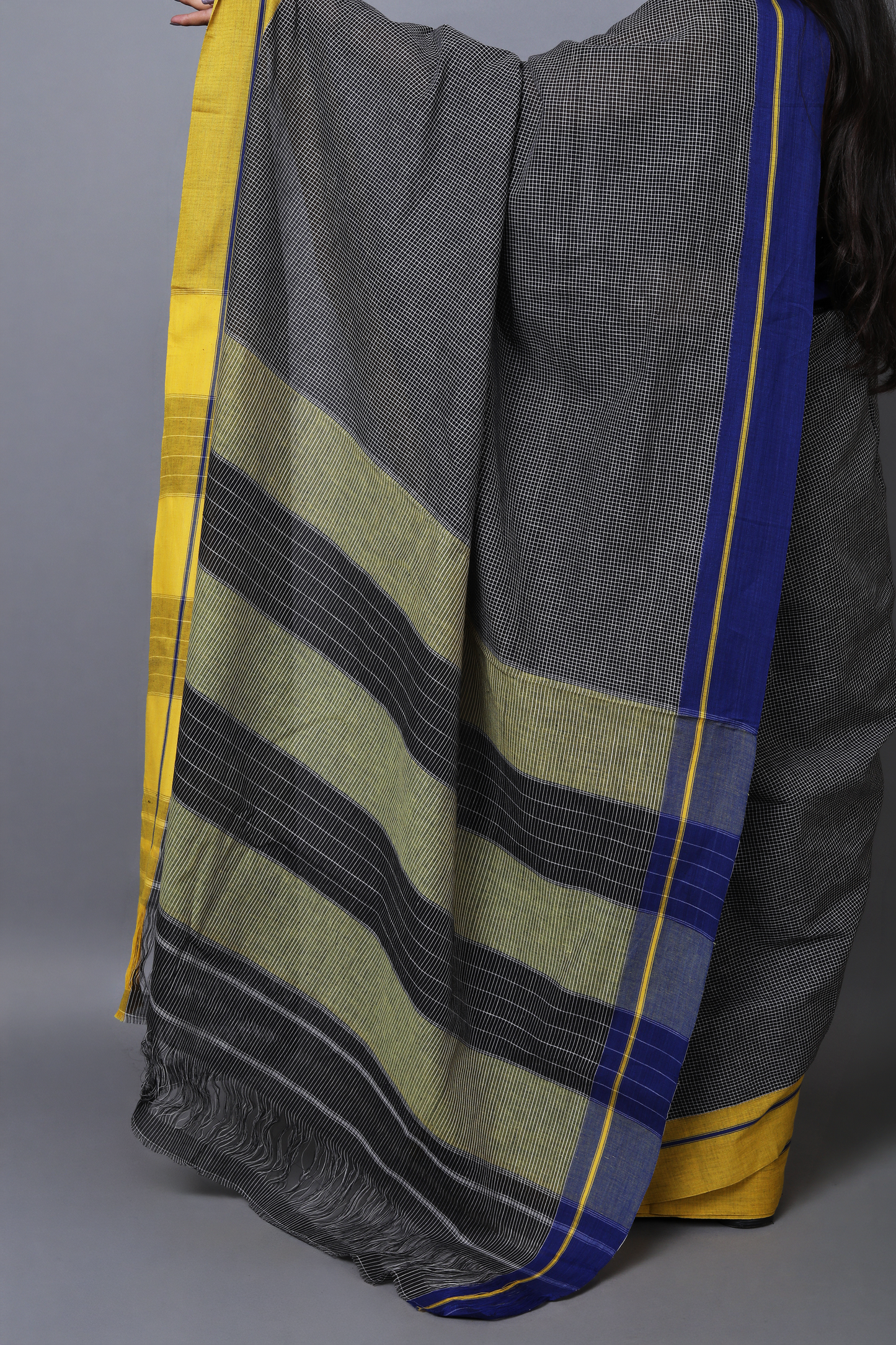 VARNA - Jet Black Checks Ganga Jamuna Border (Blue/Yellow)