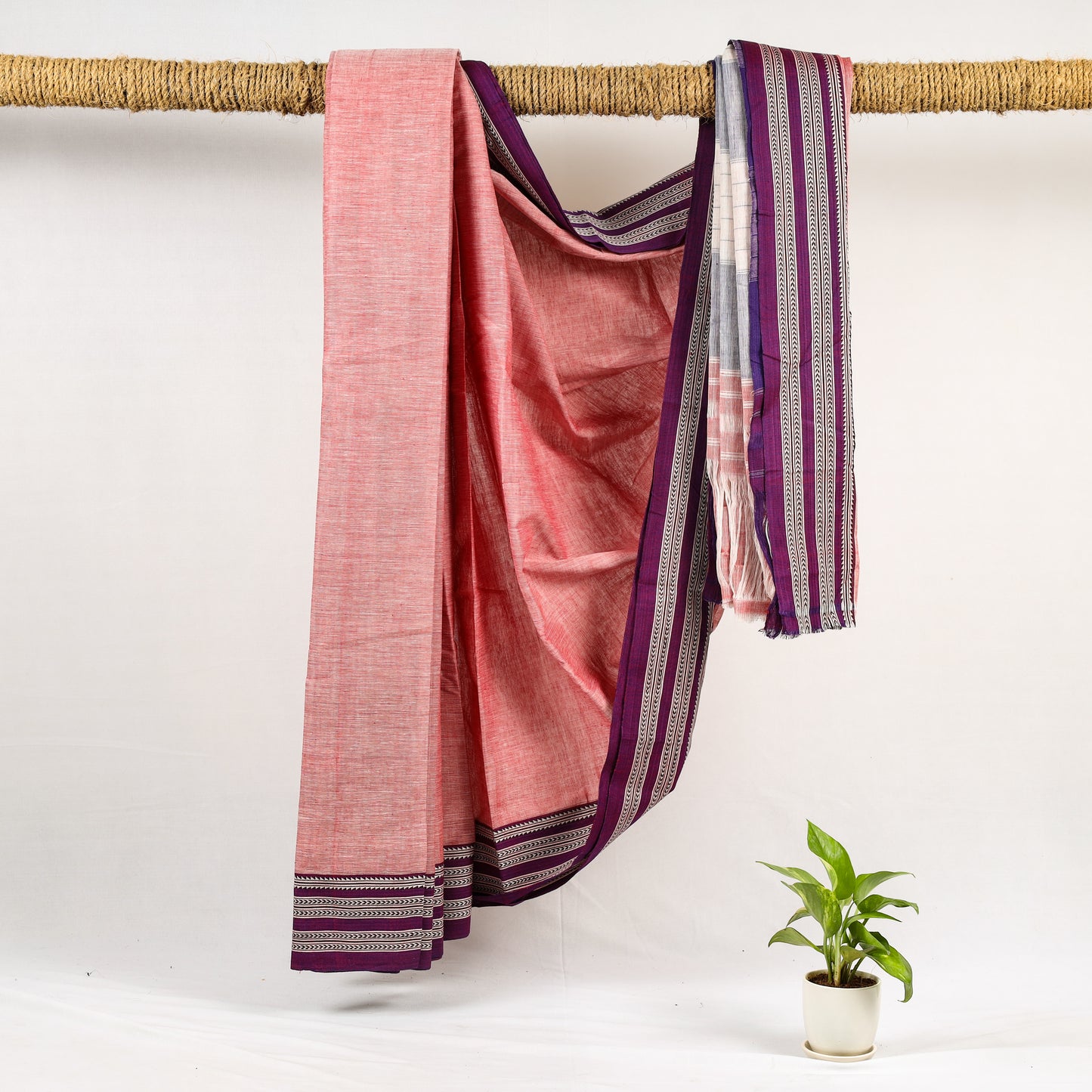 DHARA – Gulabi Pink