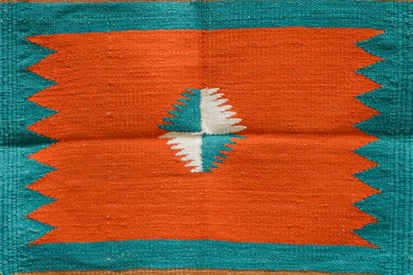 GEOMETRIC - Tangerine Blaze & Peacock Cyan 1.5 x 1.5 ft