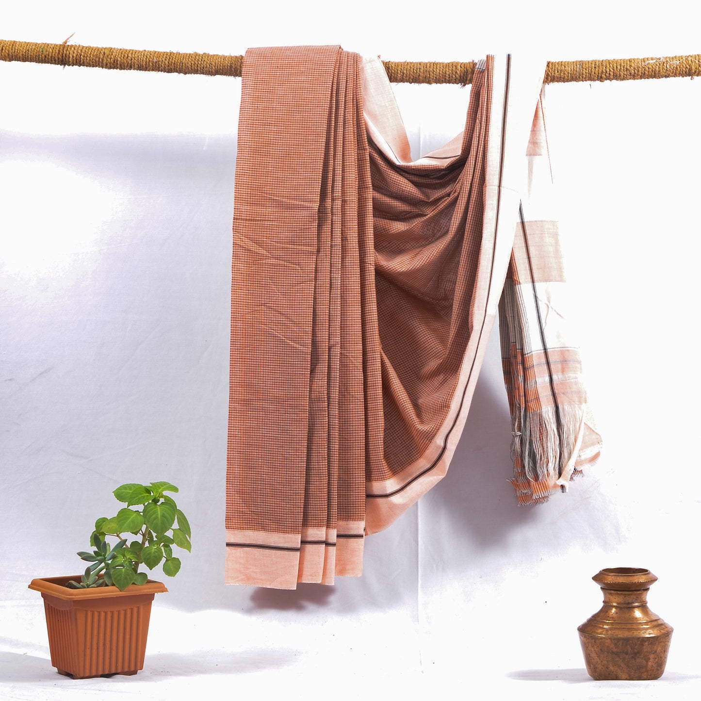 MOUNA - Earthy Orange Checks