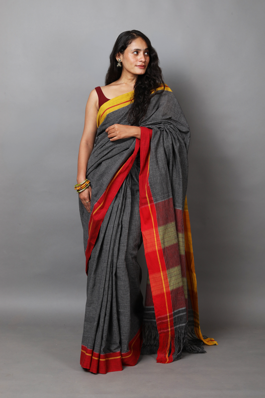 VARNA – Jet Black Checks Double Border (Mustard / Red)