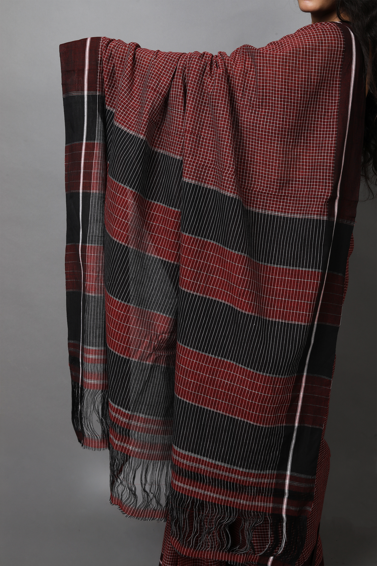 MOUNA - Dark Maroon Checks