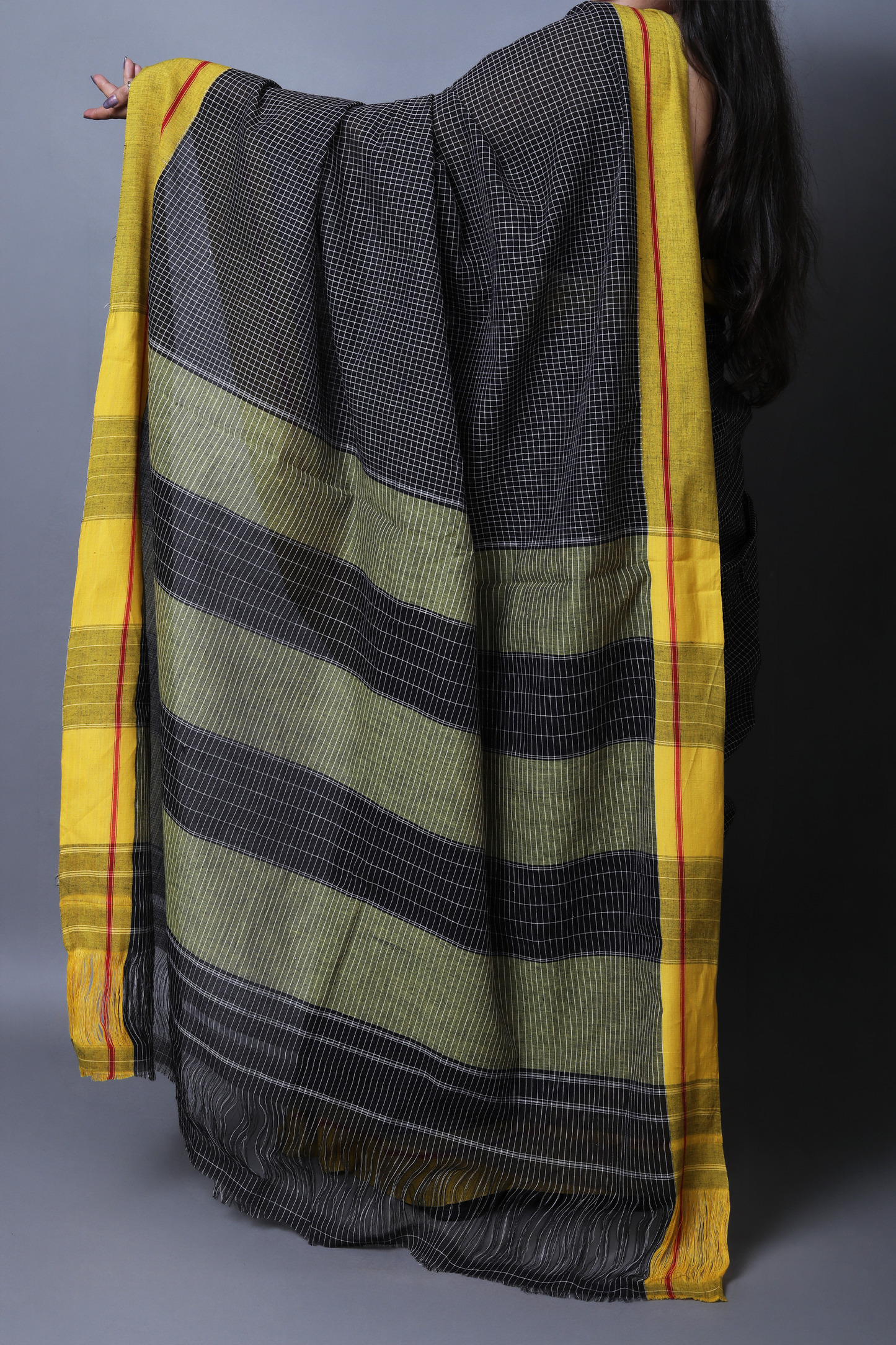MOUNA - Jet Black Checks