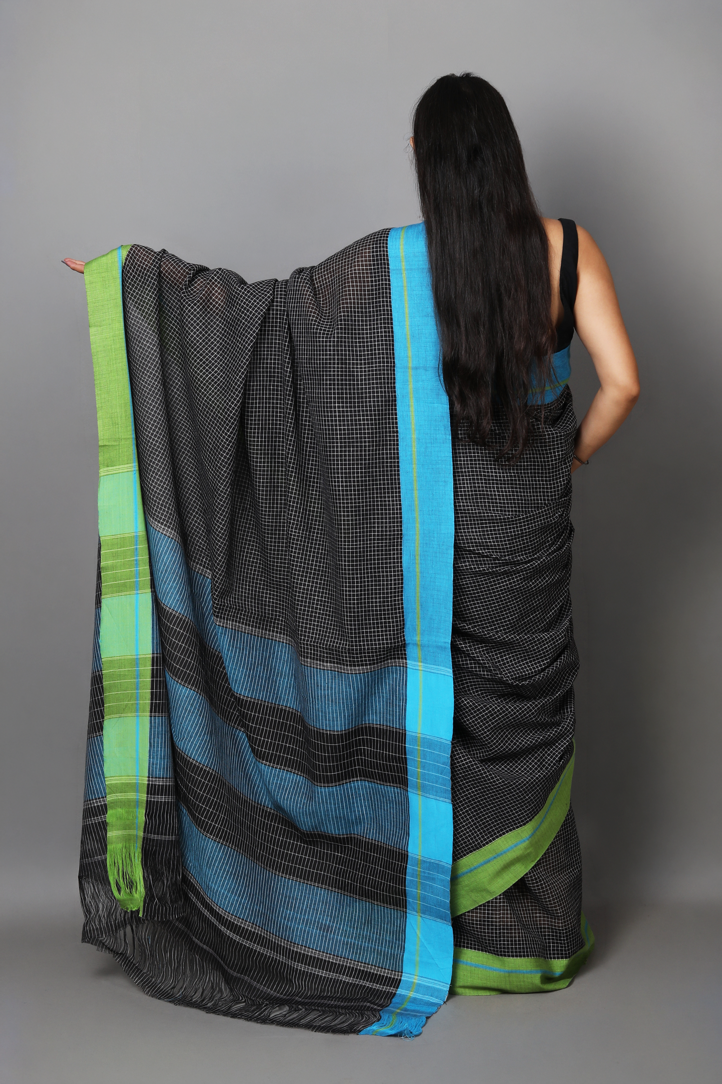 VARNA – Black Checks Ganga Jamuna Border (Blue/Green)