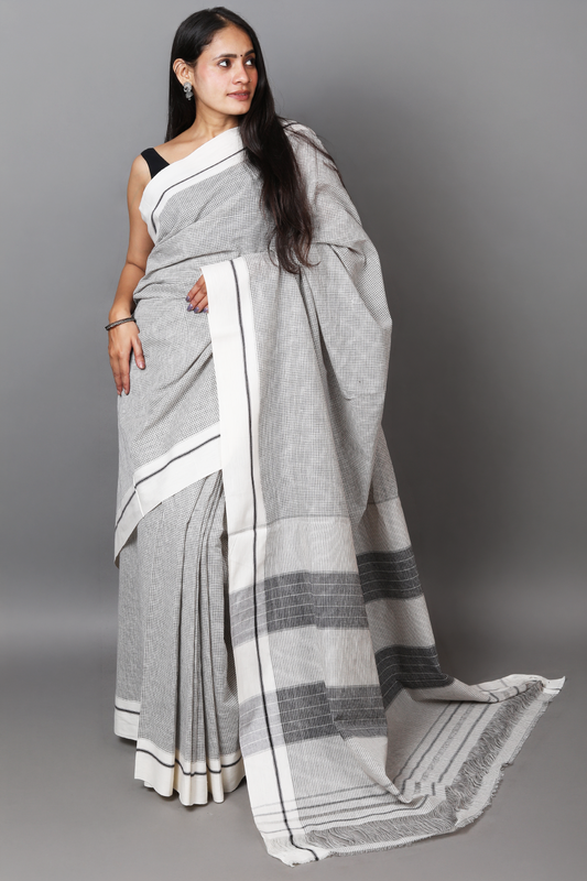 MOUNA – Ivory Micro Checks