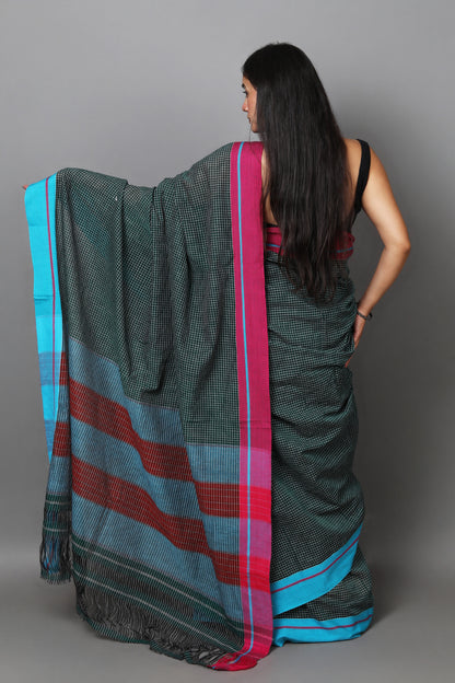 VARNA – Bottle Green Checks Ganga Jamuna Border (Pink/Blue)