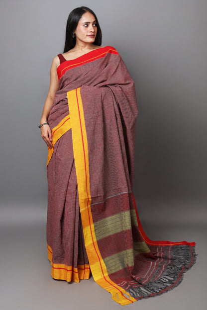 VARNA – Maroon Checks Ganga Jamuna Border (Red/Yellow)