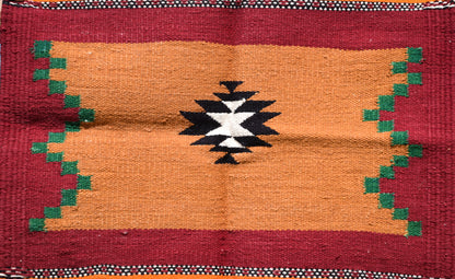 GEOMETRIC - Rust Maroon - 1.5x1.5 ft