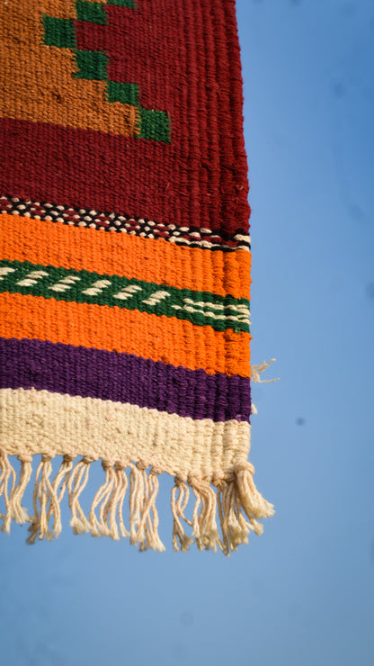 GEOMETRIC - Rust Maroon - 1.5x1.5 ft