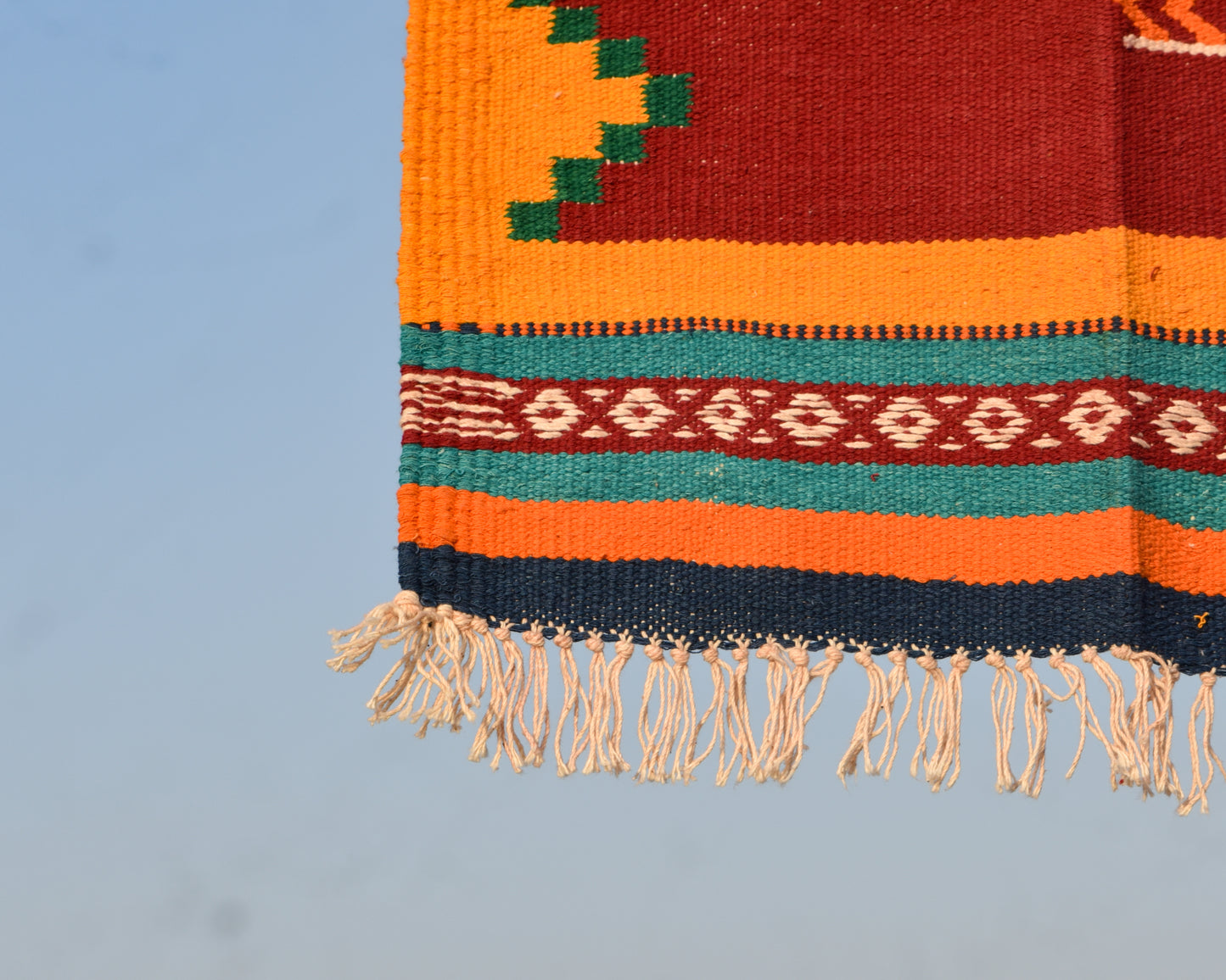 NAVAL – Maroon Mustard Mor – 1.5 × 1.5 ft