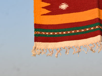 NAVAL – Sunset Maroon Mor – 1.5 × 1.5 ft