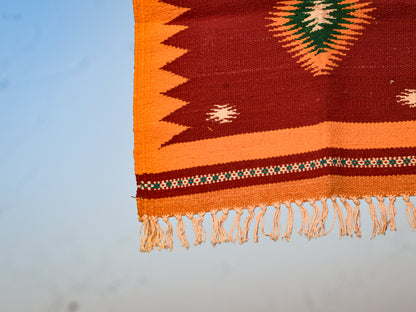 Geometric - Temple Flame - 1.5 x 1.5 ft