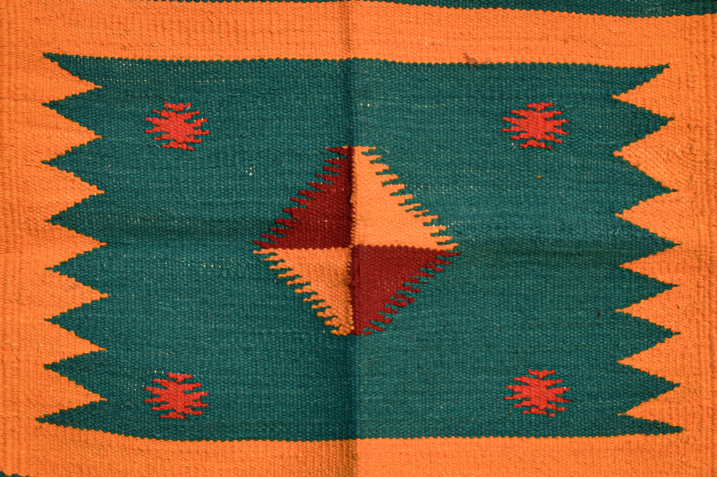 Geometric - Maroon Sentinel - 1.5 x 1.5 ft