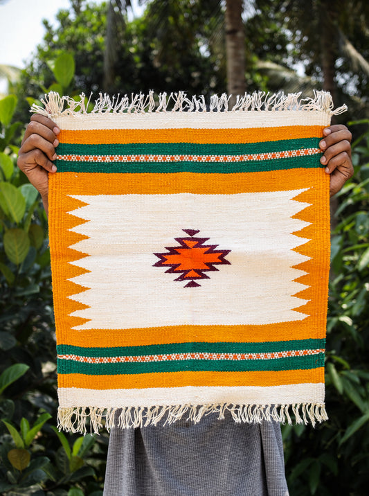 GEOMETRIC - Amber & Emerald Badi Ghadi - 1.5 x 1.5 ft