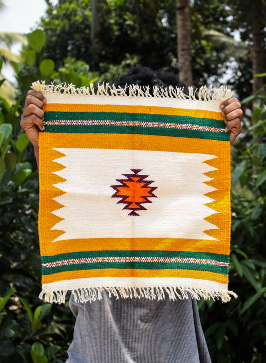 GEOMETRIC - Haldi & Emerald Badi Ghadi - 1.5 x 1.5 ft