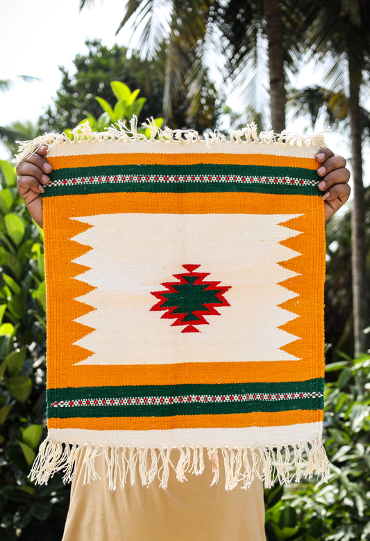 GEOMETRIC - Forest Green Red Badi Ghadi - 1.5 x 1.5 ft