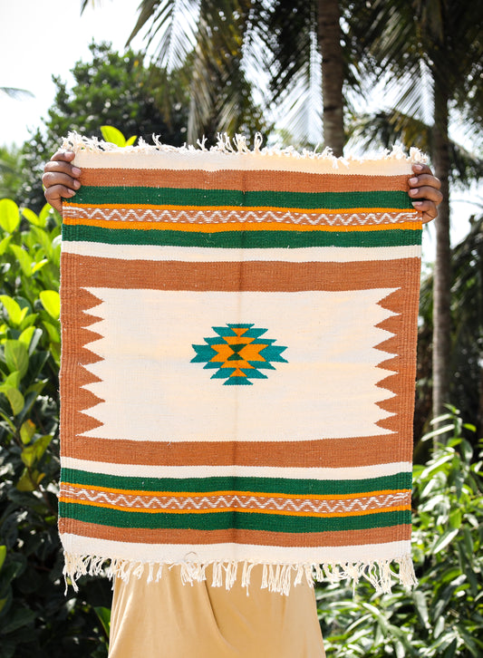 GEOMETRIC - Tan Earth and Fern Green Badi Ghadi - 2 x 2 ft
