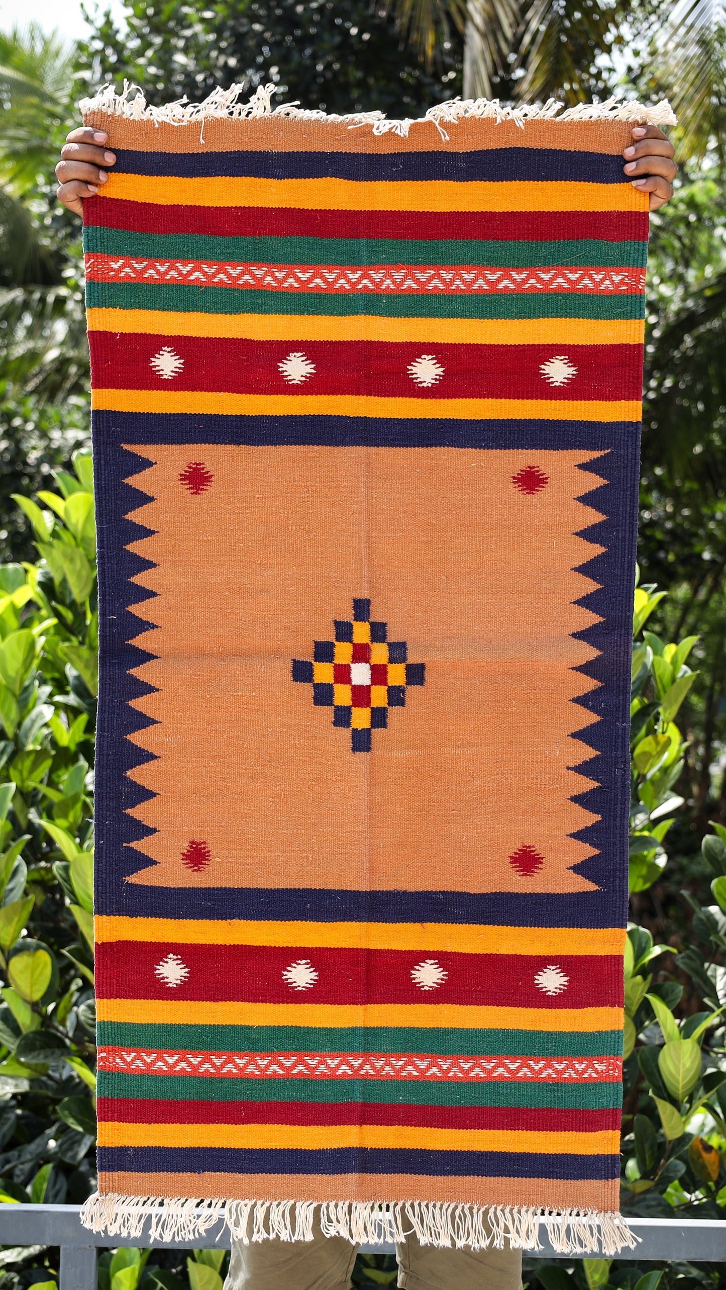 GEOMETRIC - Fawn Beige and Navy Blue Phool - 2 x 4 ft