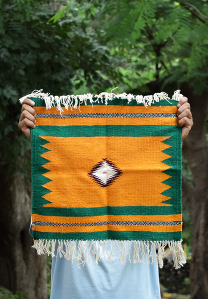 GEOMETRIC - Mustard and Green - 1.5 x 1.5 ft