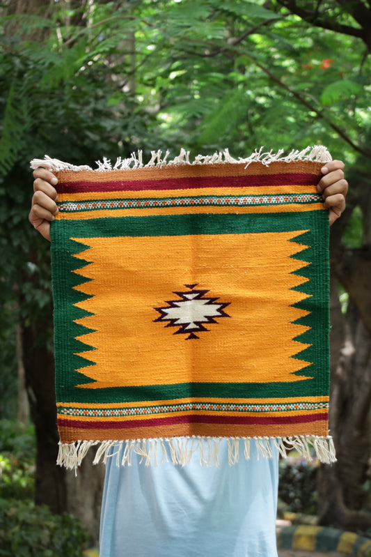 GEOMETRIC - Emerald Green and Gold - 1.5 x 1.5 ft