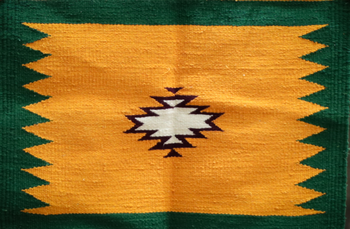 GEOMETRIC - Emerald Green and Gold - 1.5 x 1.5 ft