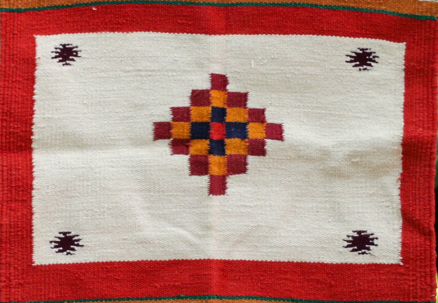 GEOMETRIC - Scarlet Red & Spiced Amber 1.5 x 1.5 ft